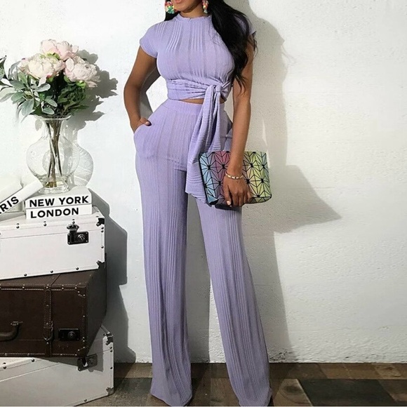 Ribbed Crop Top and Pant Set - Picture 4 of 6